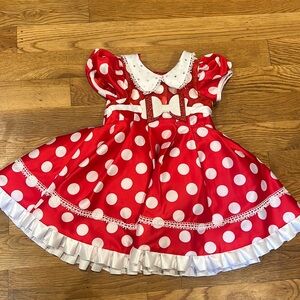 Disney Minnie Mouse costume